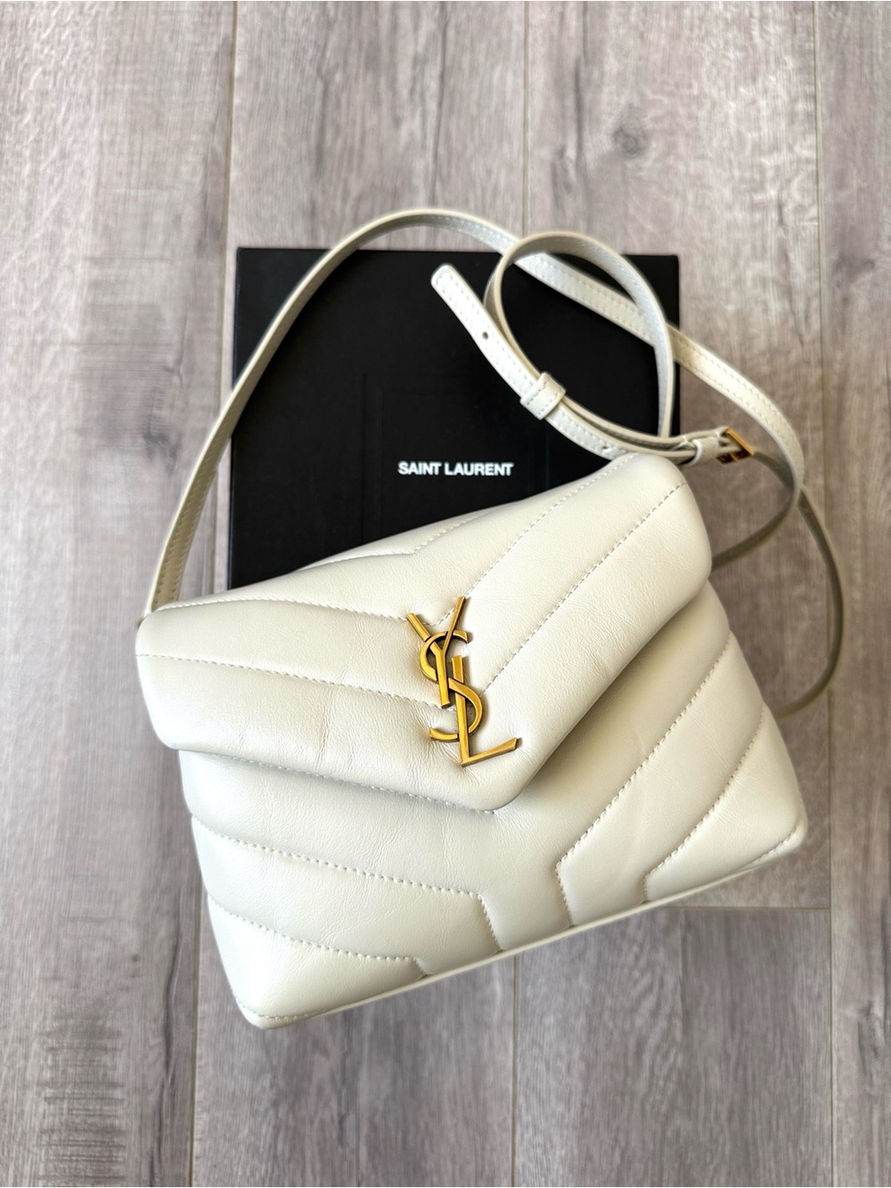 YSL Saint Laurent Toy Loulou Quilted Crossbody Bag Cream Leather Gold HW Luxury